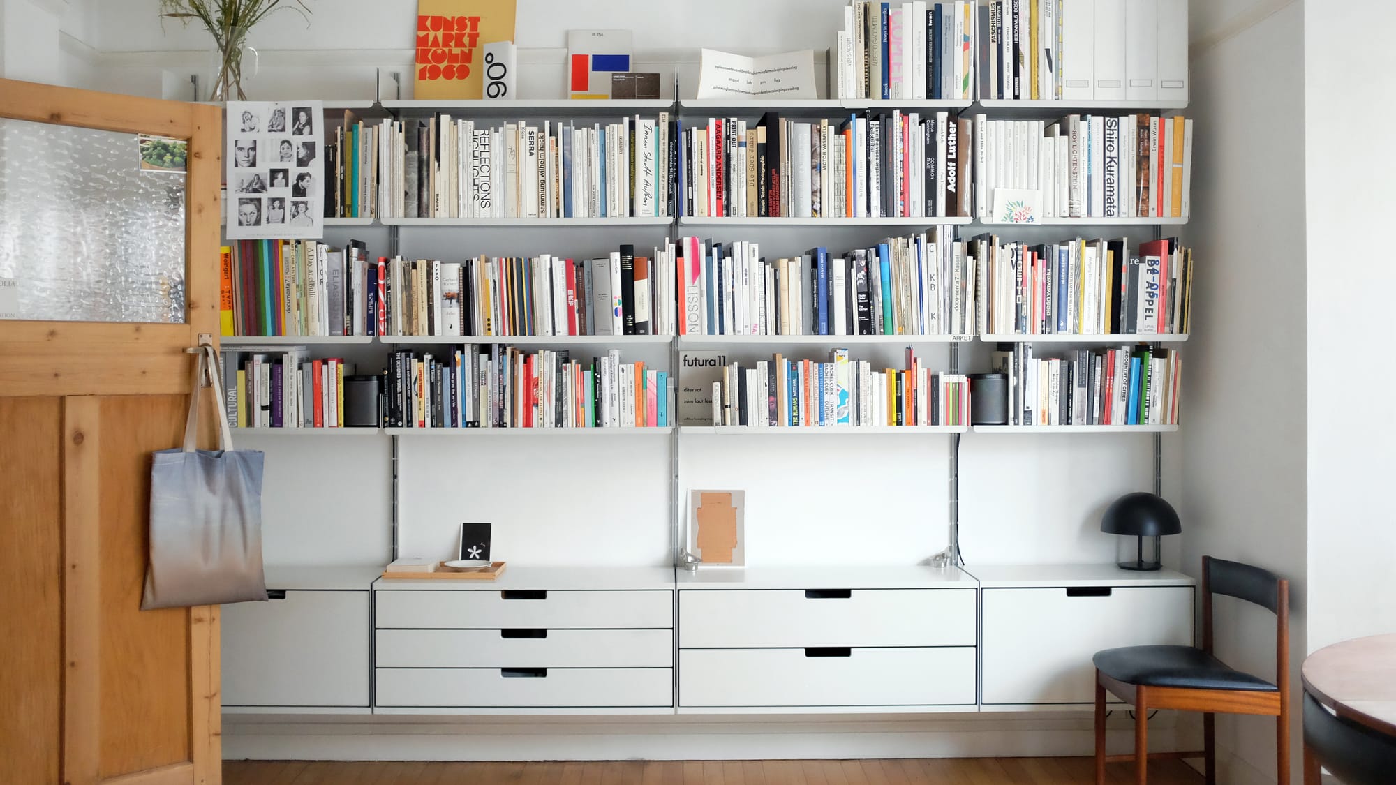 The Vitsoe 606 Universal Shelving System